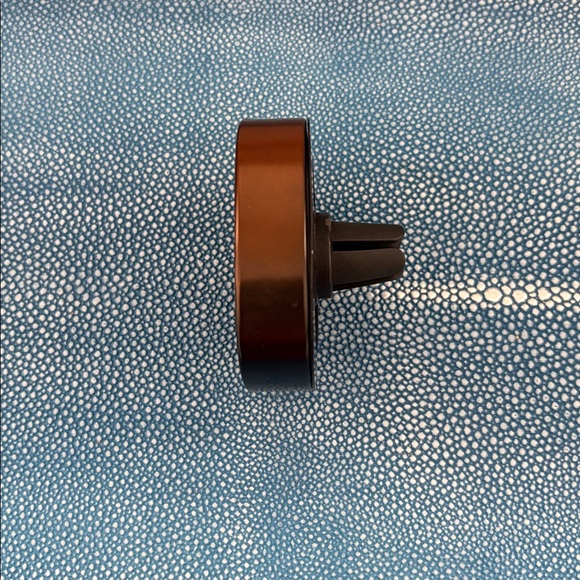 Diptyque Car Diffuser - Picture 2 of 4